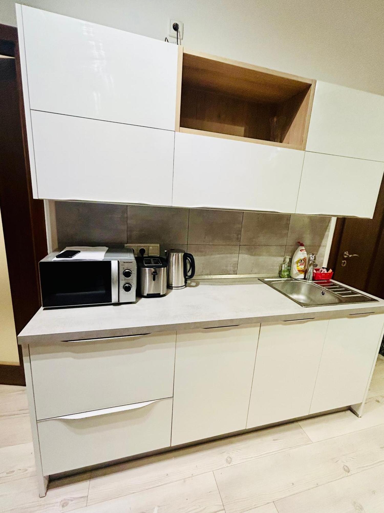 Modern Spacious Apartment In Center 布拉格 外观 照片
