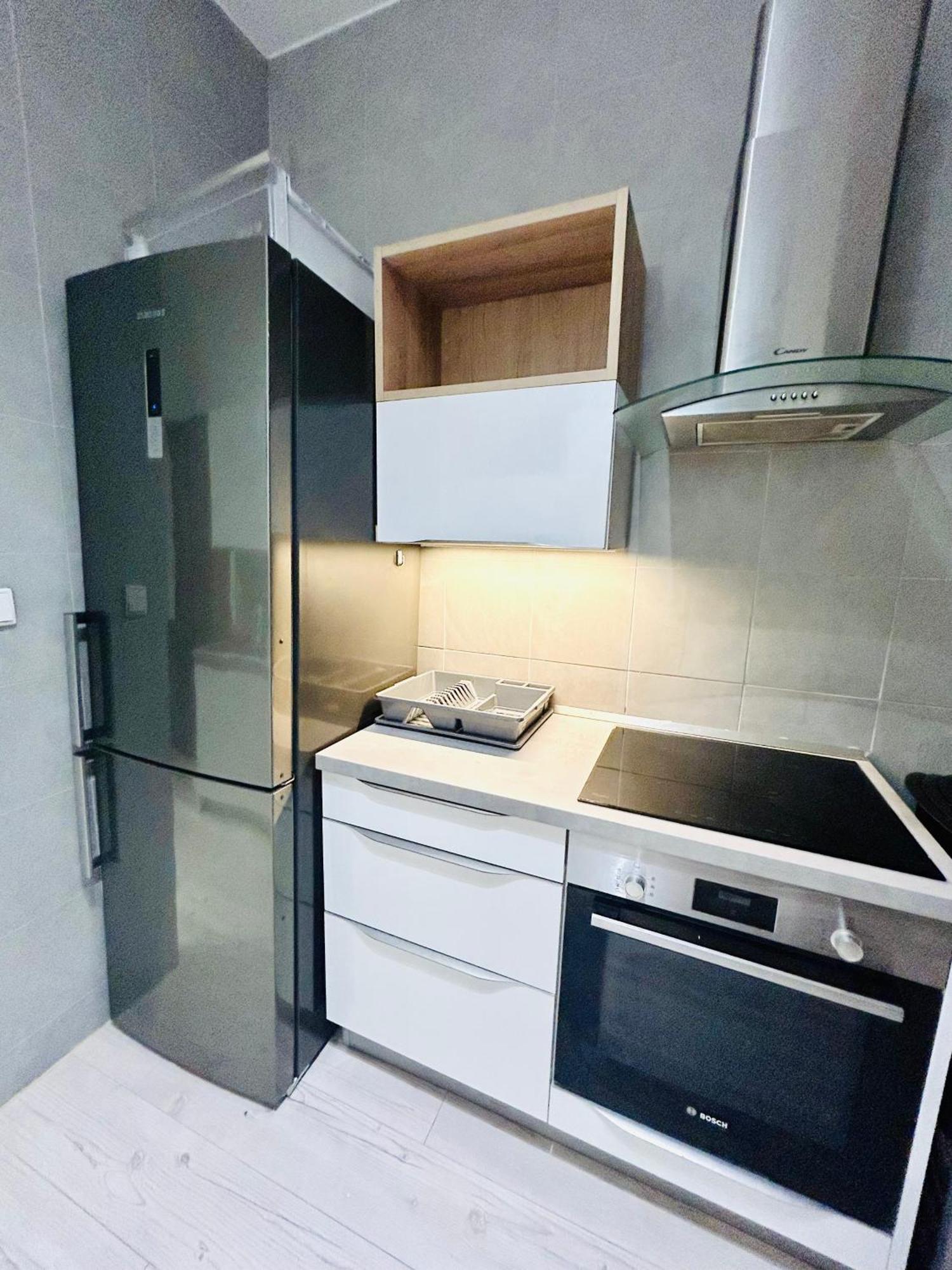 Modern Spacious Apartment In Center 布拉格 外观 照片